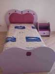 Móveis: Cama + Mesa de cabeceira+ Secretária+ Comoda + colchão