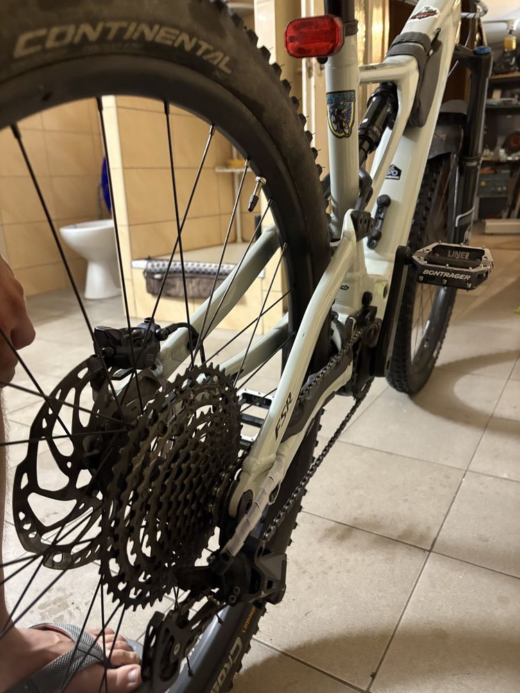 Specialized levo  turbo comp