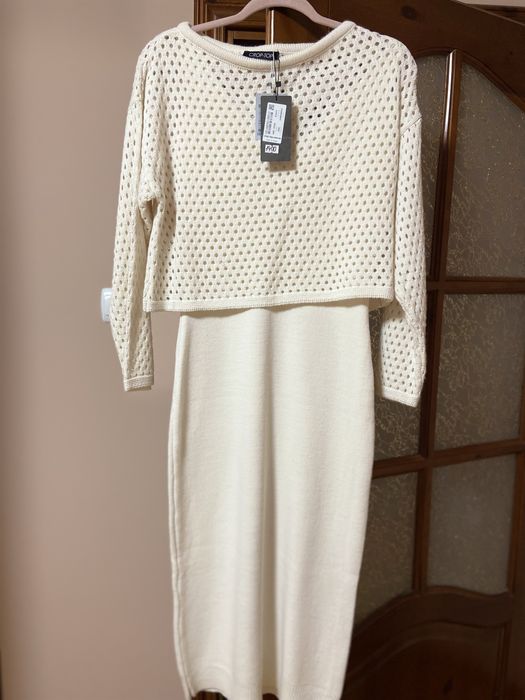 Нове плаття! У гарному кольорі !