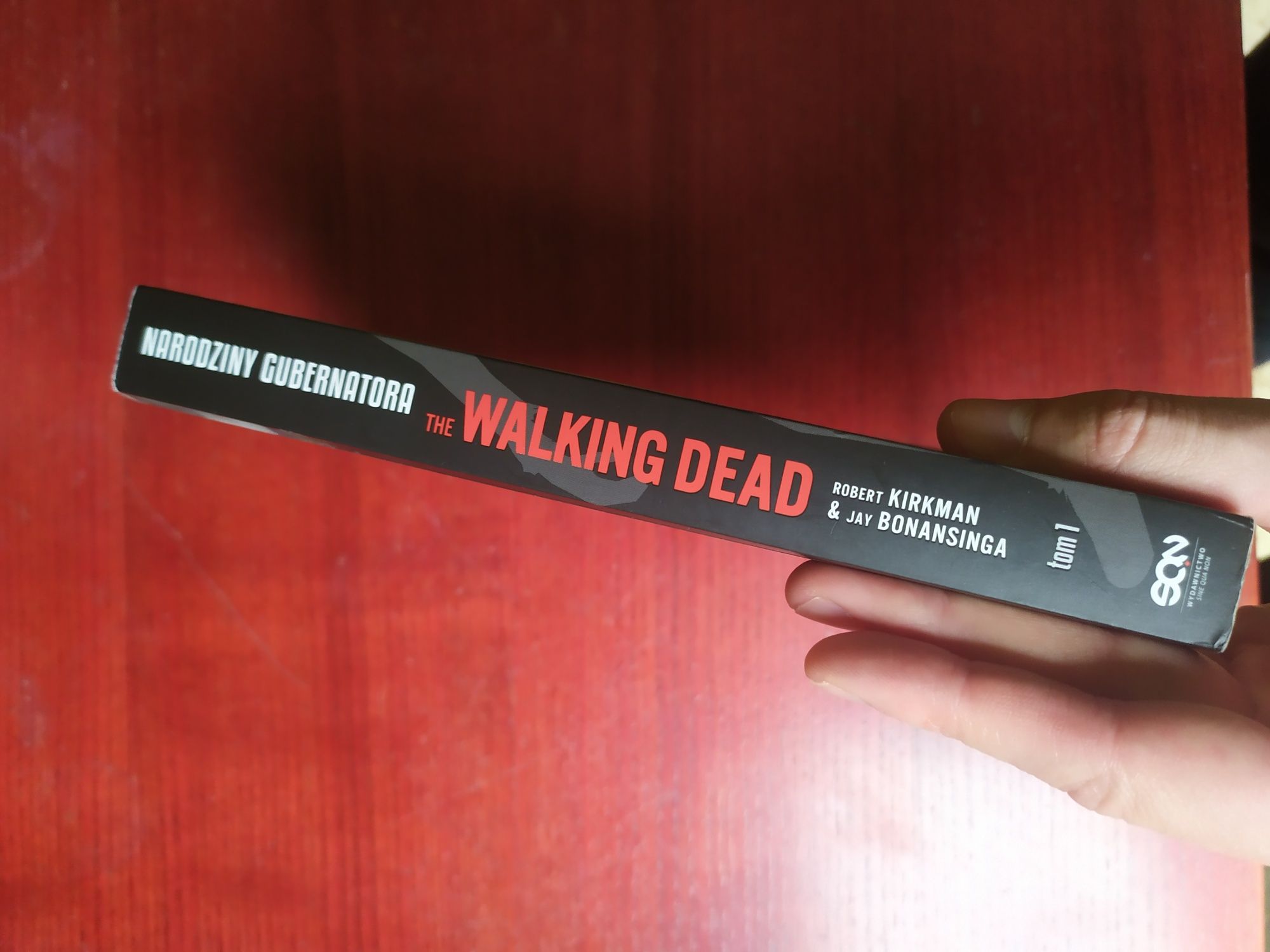 The walking dead Narodziny gubernatora książka.