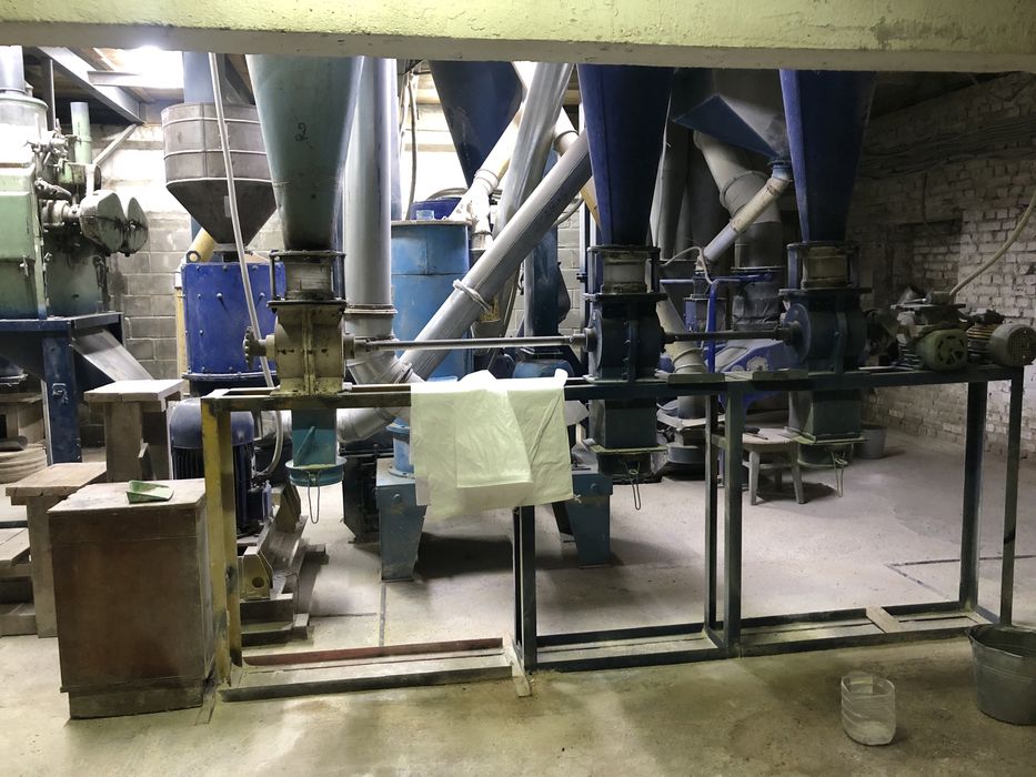 Продам крупазавод