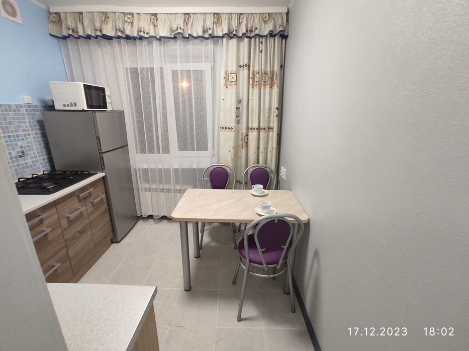 Сдам квартиру посуточно в начале Слобожанского(пр Правды)