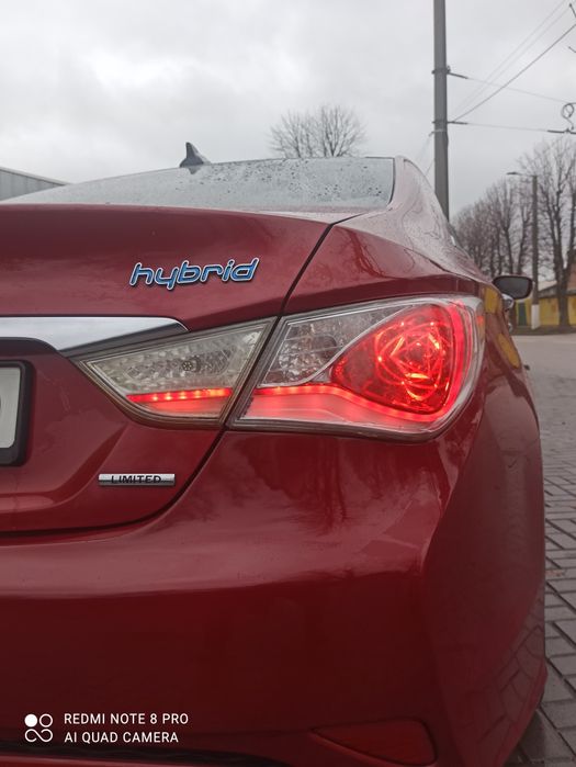 Hyundai Sonata гібрид hev 2012 limited
9 800 $ • 8 704 €