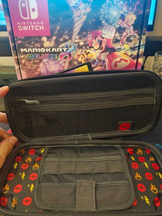 Konsola Nintendo Switch OLED v2 fajny zestaw super stan