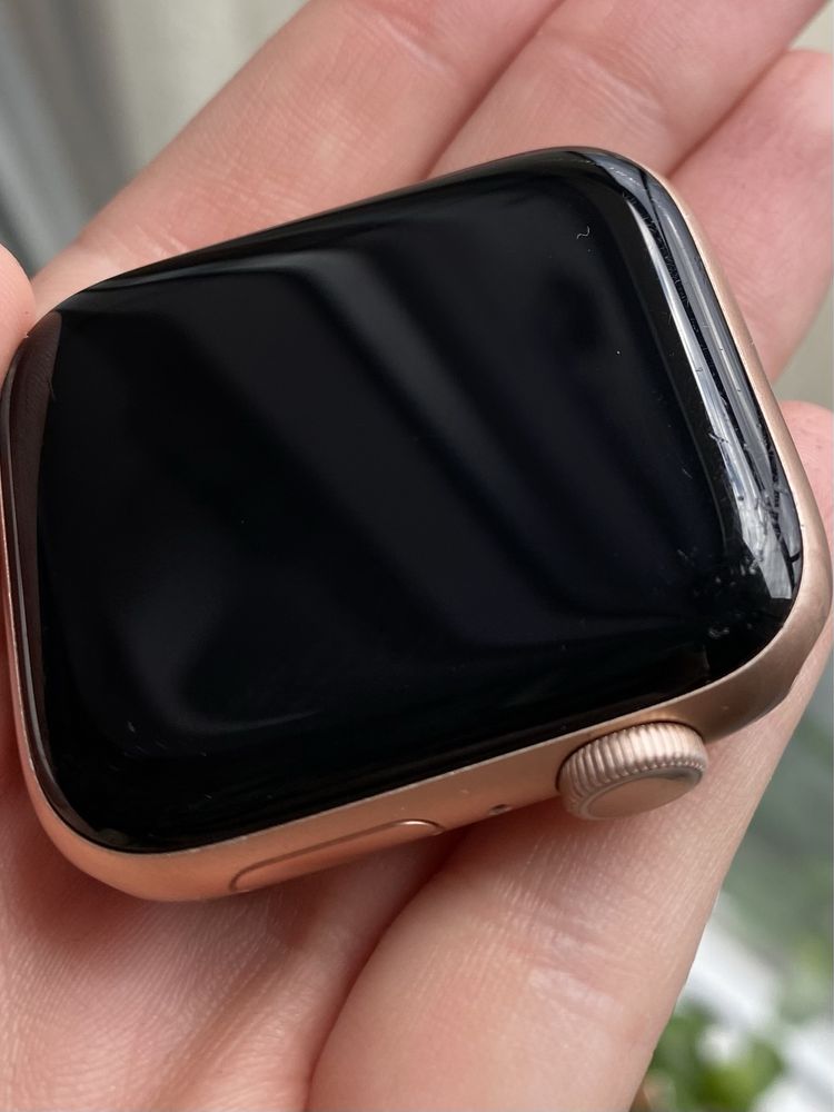 Apple Watch series 6 44 mm