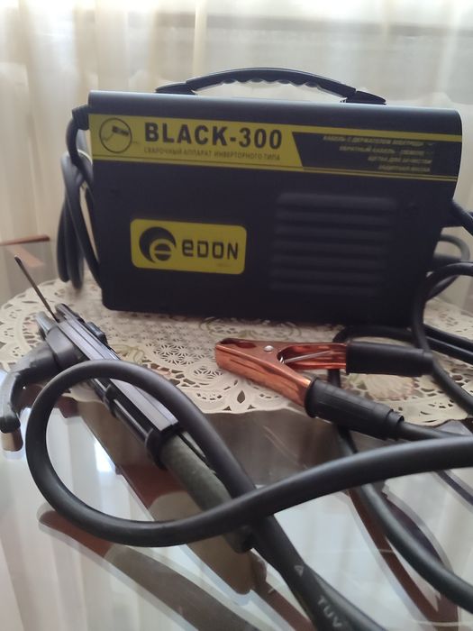 Продам сварочный аппарат BLACK -300