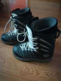 Buty snowboardowe BD