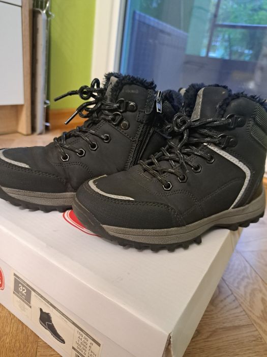 Buty jesienno zimowe chłopięce rozm. 32