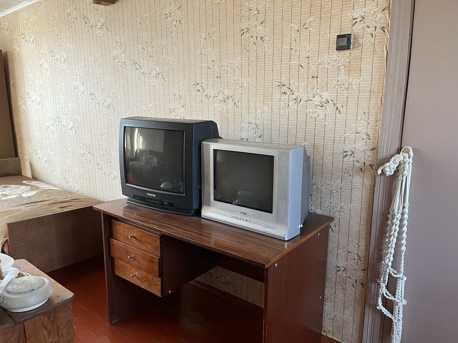 Телевізор б/у | Робочі та під деталі чи на схеми