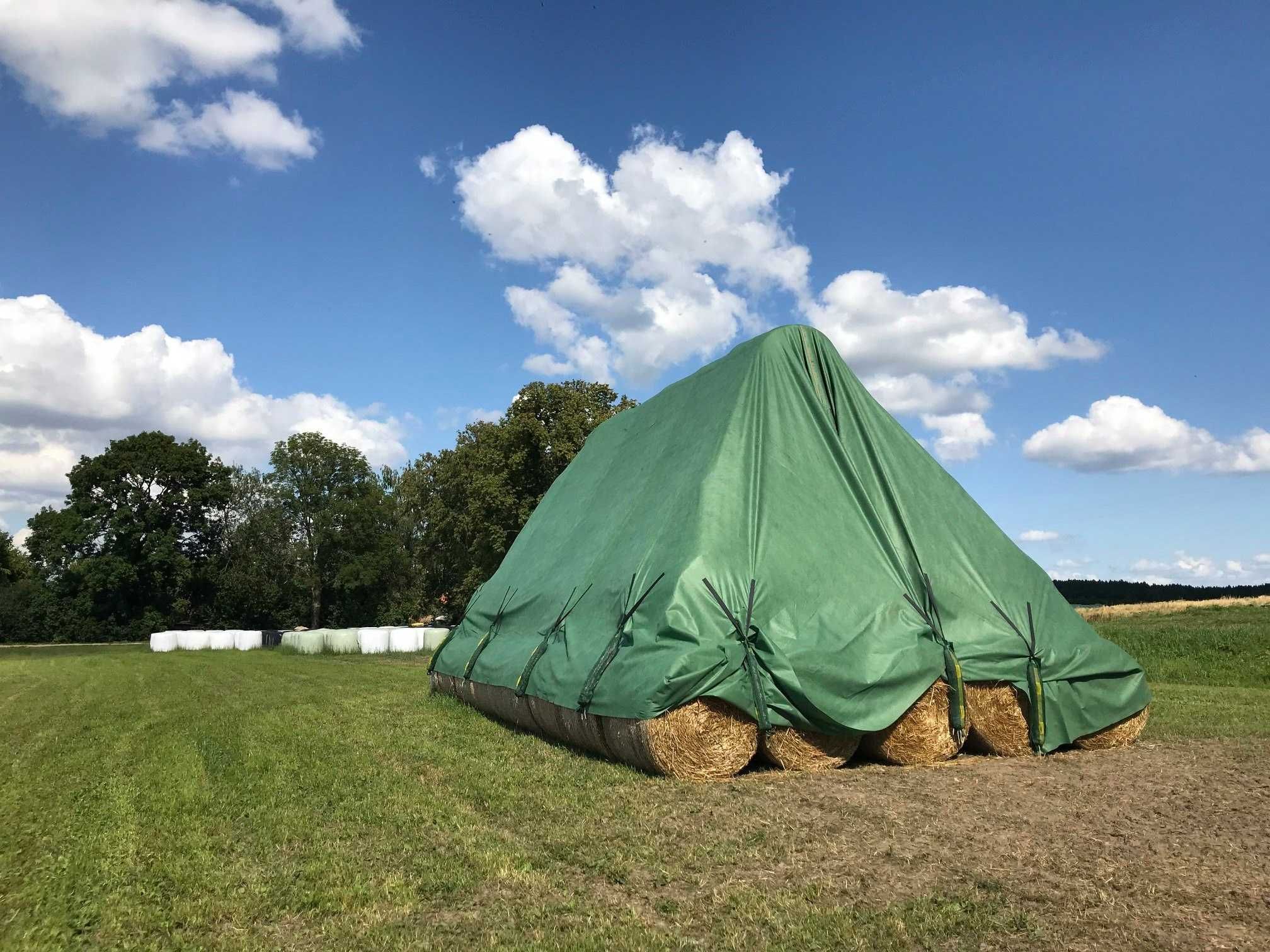 FLIZ OCHRONNY na bele, baloty - Flizelina okrywająca siano, słomę