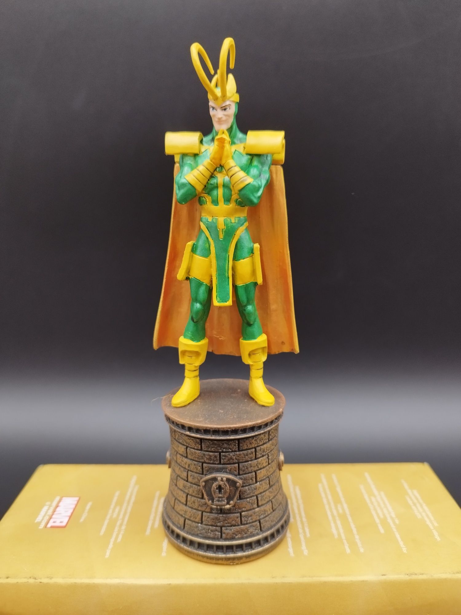 Figurka Marvel Szachowa Loki #4 ok 13 cm