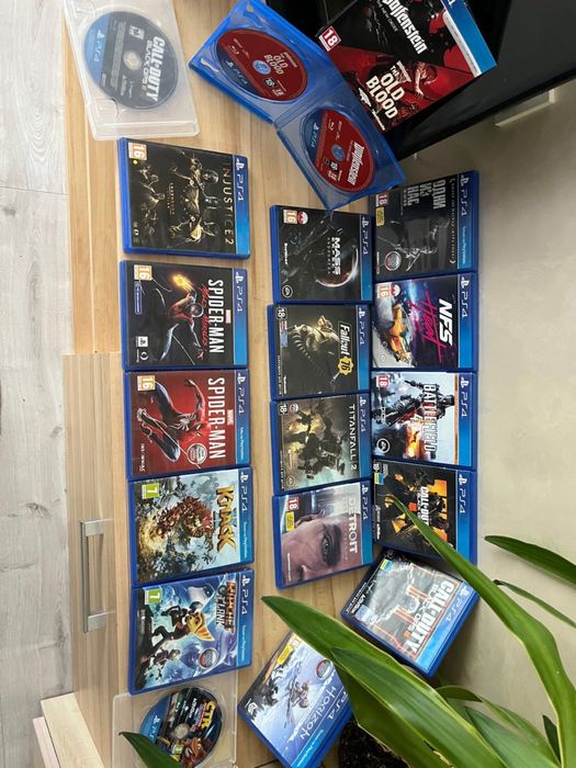 Консоль Sony PlayStation 4 PRO 1TB Black