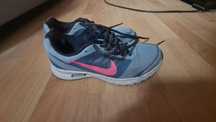 Damskie Nike air (zniszczone)