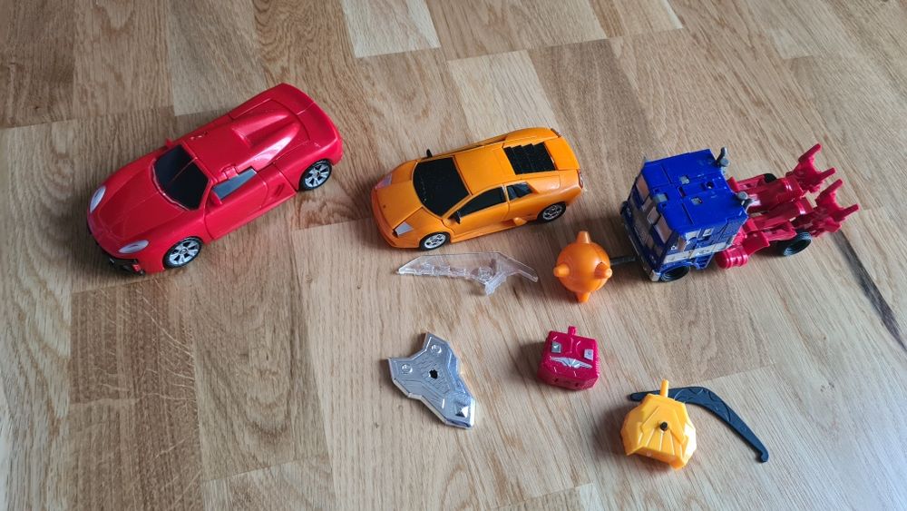 Ящик з інструментами,трансформери машини, інструменти, машинки