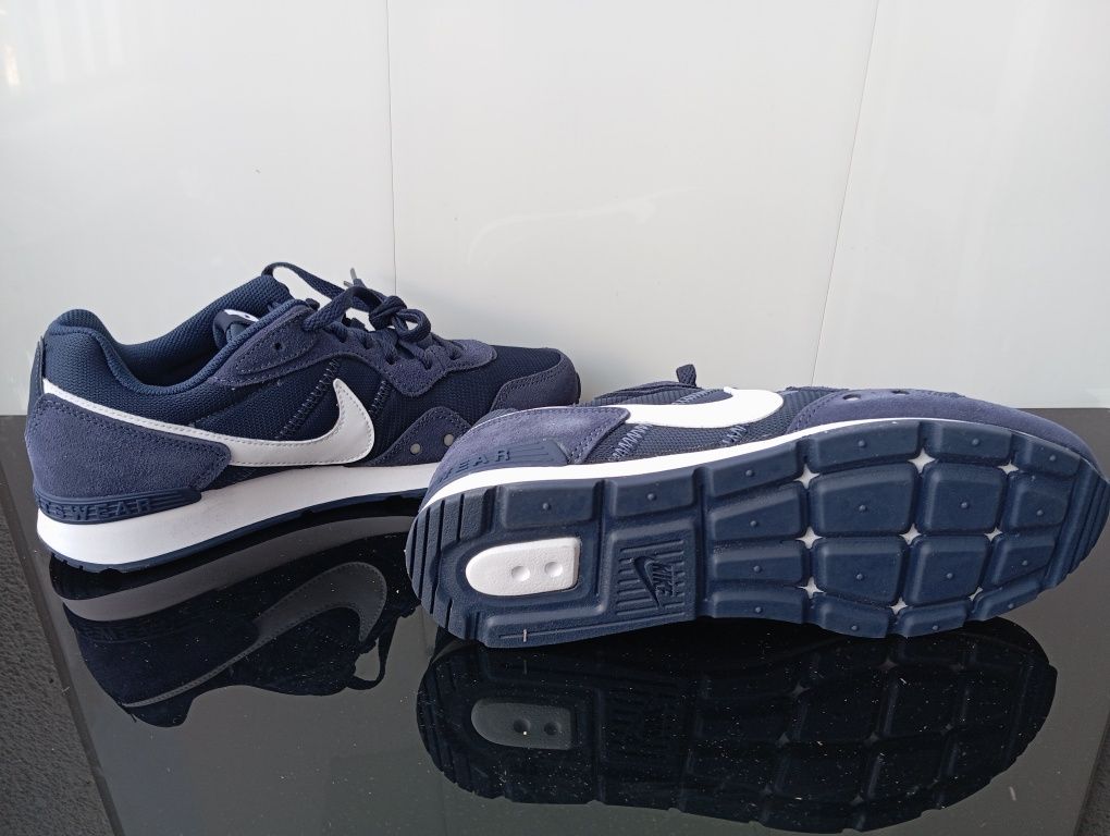 R. 40 Nowe buty sportowe Nike Venture Runner  Navy Niebieskie