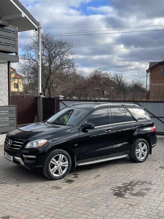 Mersedes-benz M-Class 2012