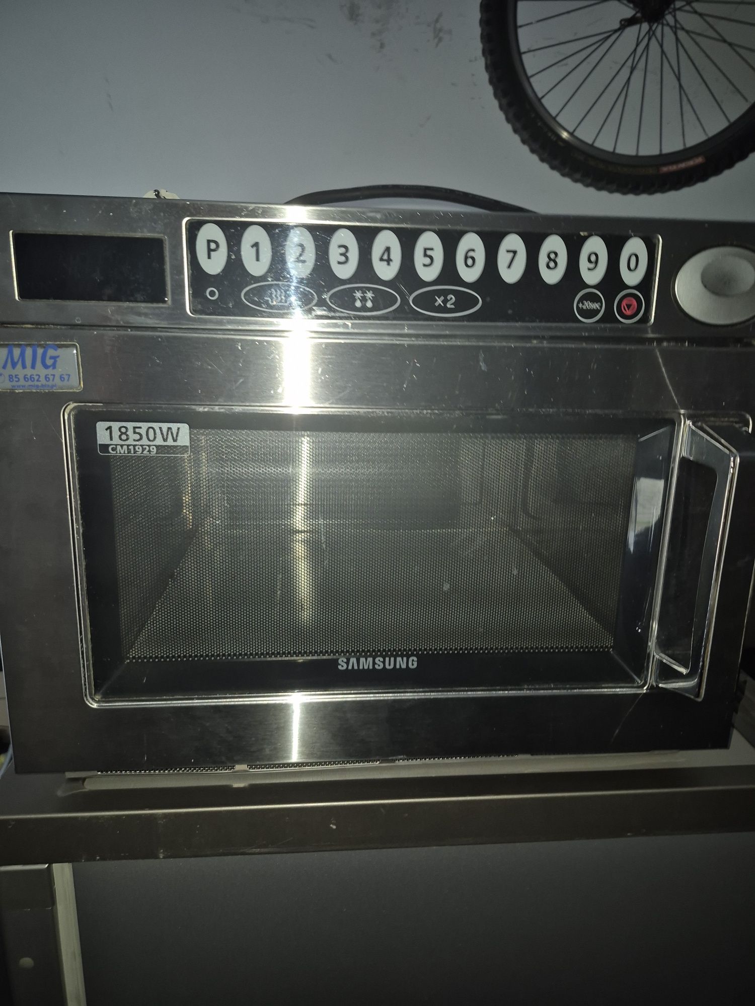 Mikrofala Samsung 1850W CM1929