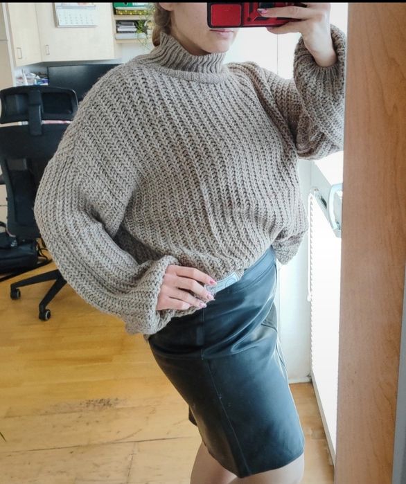Oversize'owy sweter