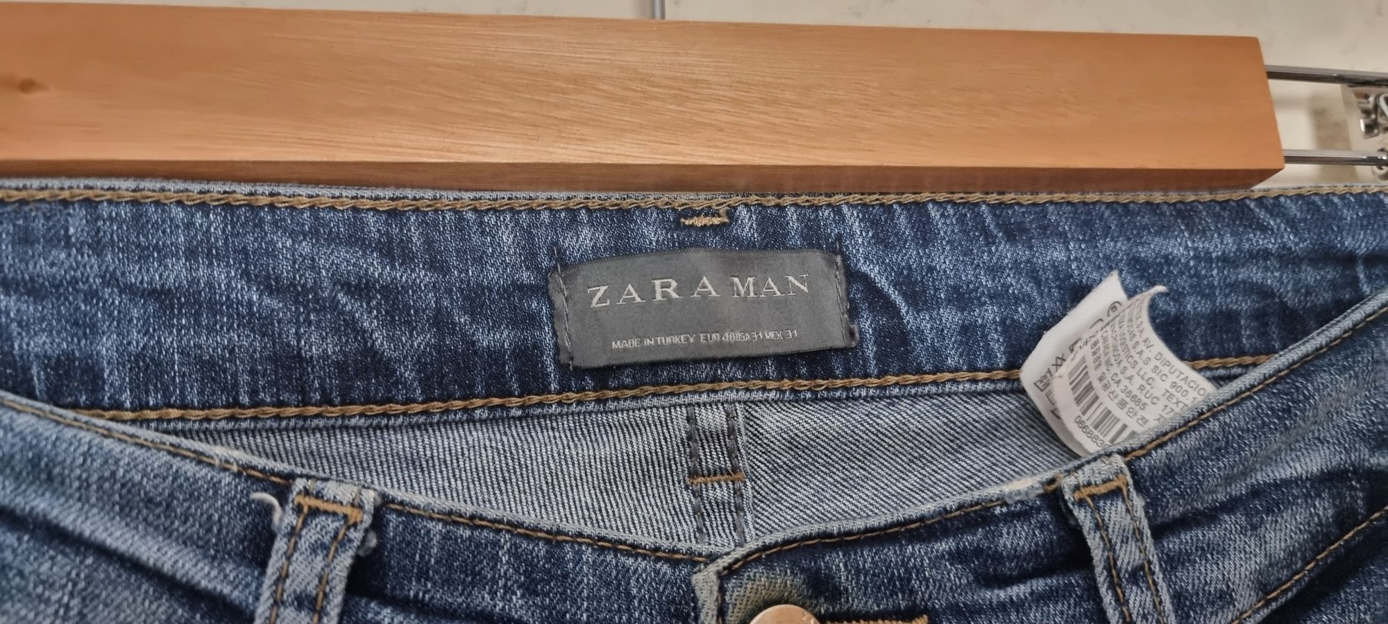 Jeans Skinny - Homem - Zara - Tam. 40