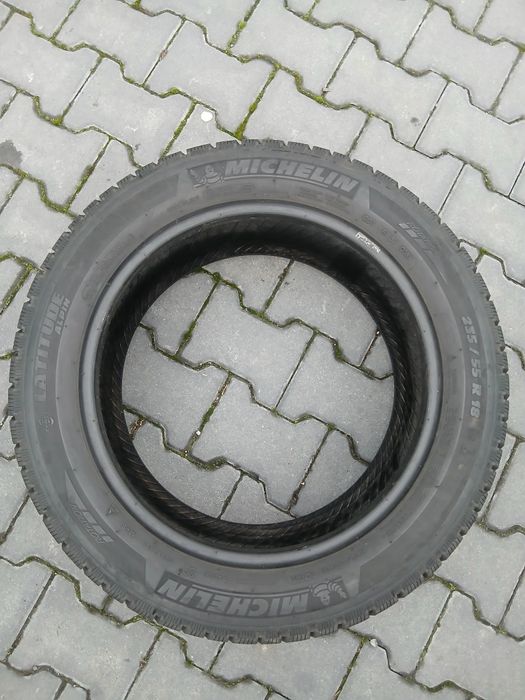 Шини Michelin Latitude Alpin 235/55r18