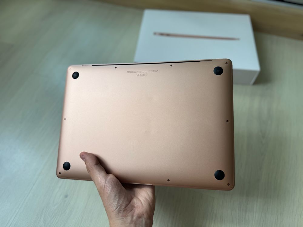 Macbook Air m1 2020 8/256