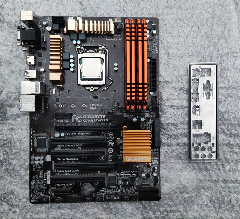 Płyta główna Gigabyte maskownica GA H97 D3H i5 4690 4x4GB DDR3 1600mhz