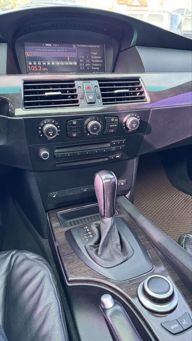 BMW 5 series E60 БМВ 2007р 2,5 дизель 6АКПП