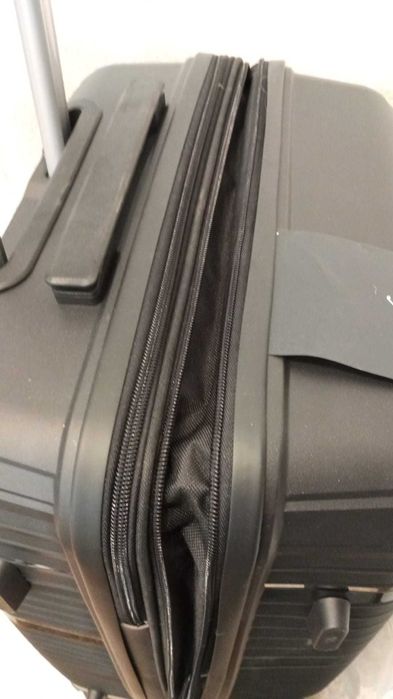 Mala de viagem Media Preta Alta qualidade "Silicone" Nova-Nunca Usada