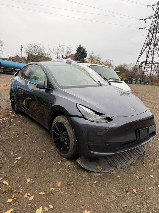Розбірка Tesla Model Y 2023 PMNG запчастини