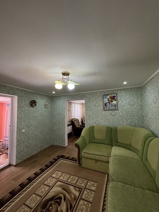 Продаж 2-х будинків у Великій Коренихі по ціні одного!