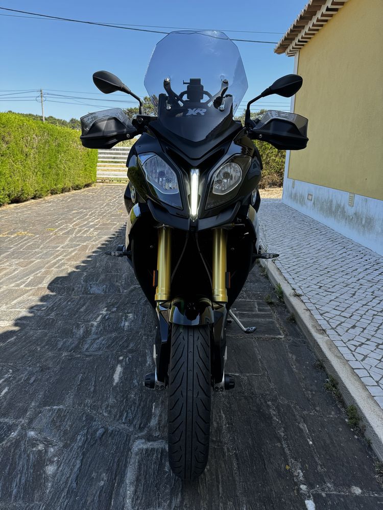 BMW S1000XR Triple Black