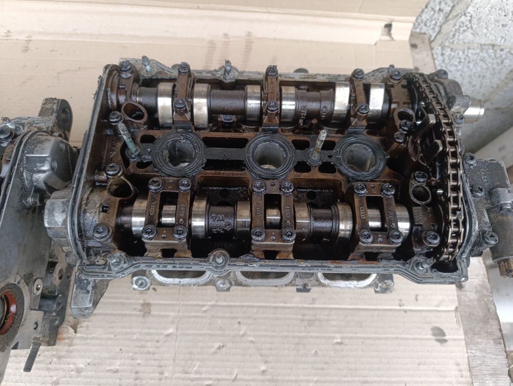 Гбц головка 2.4 V6 Audi A6 C5 A6c5 Ауді а6с5