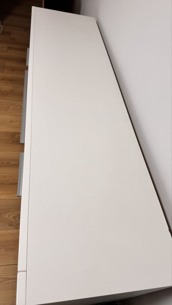 Komoda biała LED z Agata Meble