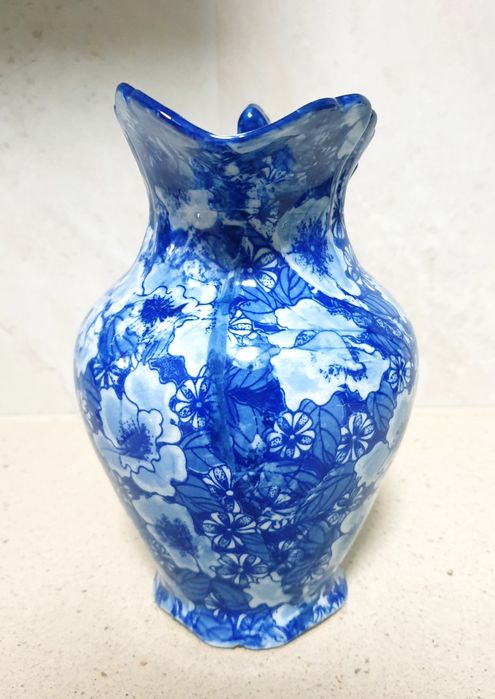 Lindo antigo jarro com floral azul em cerâmica inglesa