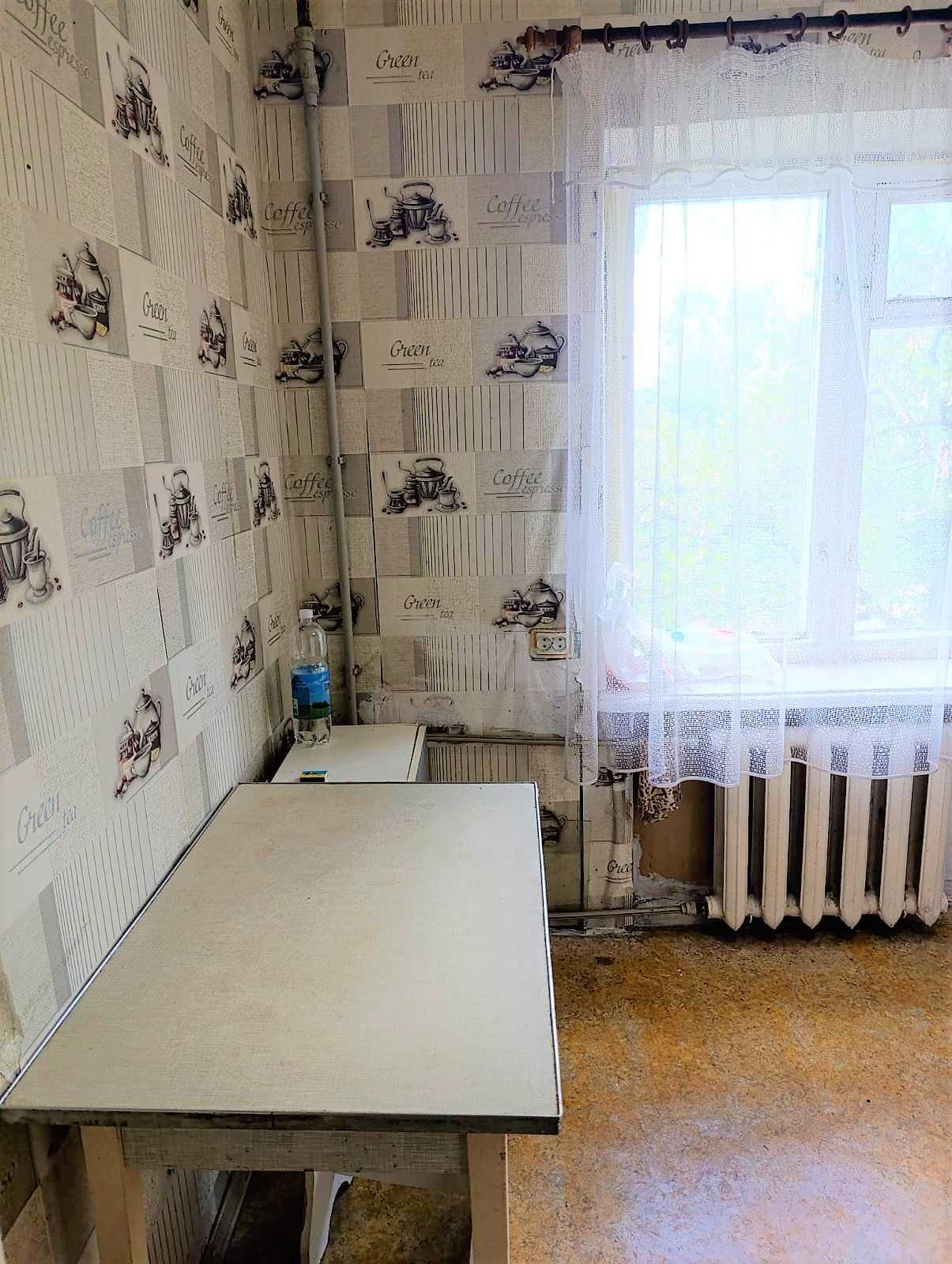Продається 1 кімнатна квартира вул. Паркова б. 17