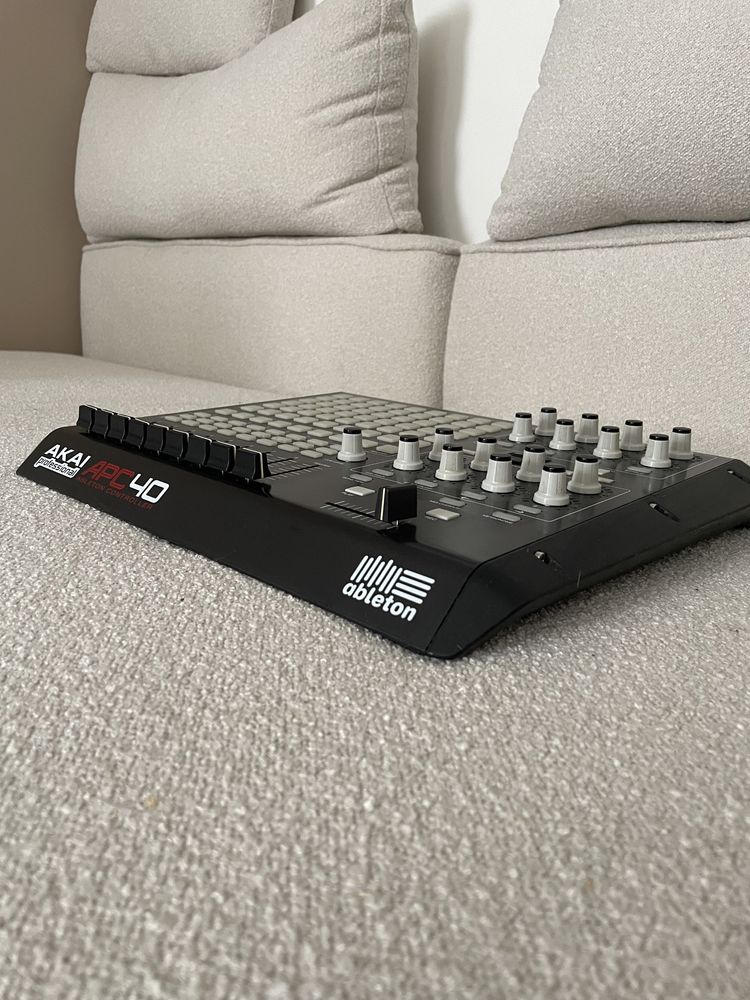 Akai APC40 MKI - kultowy kontroler midi