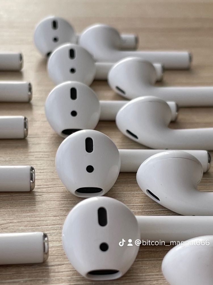 Lewa / Prawa Sluchawka Airpods 2 A2031 A2032