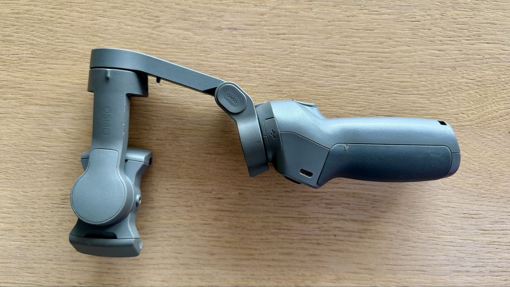 Dji Osmo Mobile 3 Combo - gimbal pełny zestaw w bdb stanie