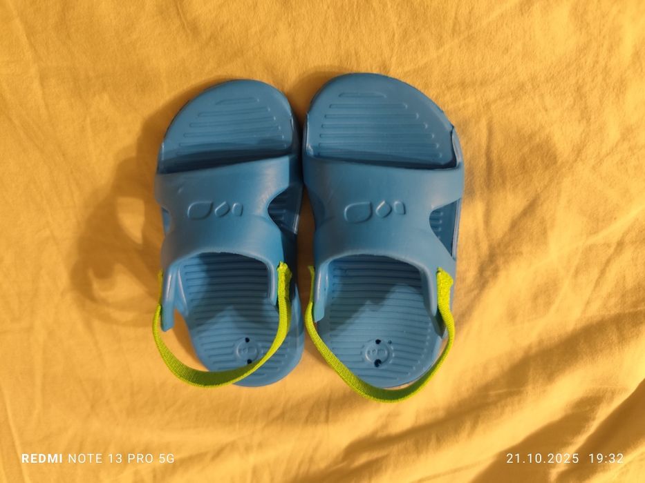 Klapki basenowe dla dziecka Decathlon EU 21-22