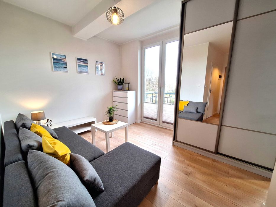 Przytulna kawalerka w Rumi - Janowie - przy parku!