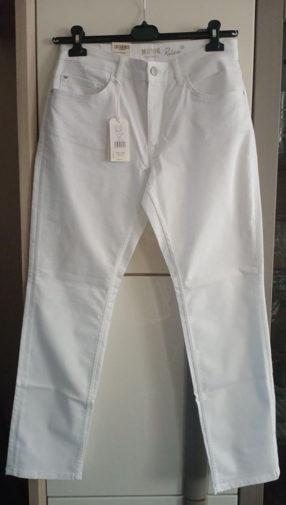 Elastyczne jeansy Mustang True Denim Rebecca W 32 L 30