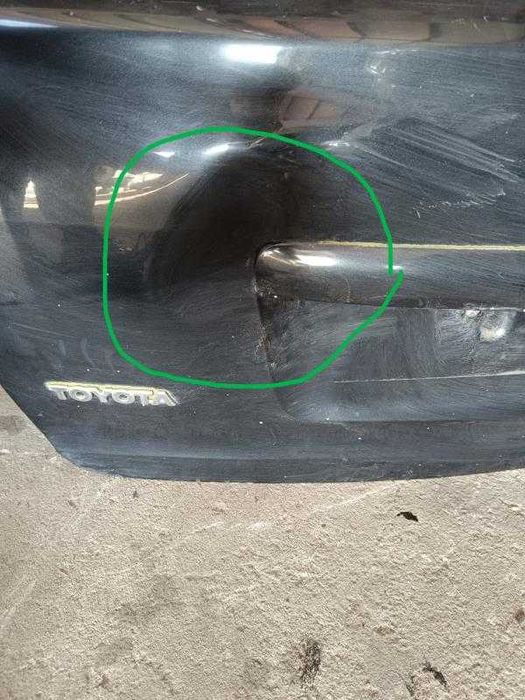 Porta da Mala Toyota Avensis II SW (T25) (03-08)