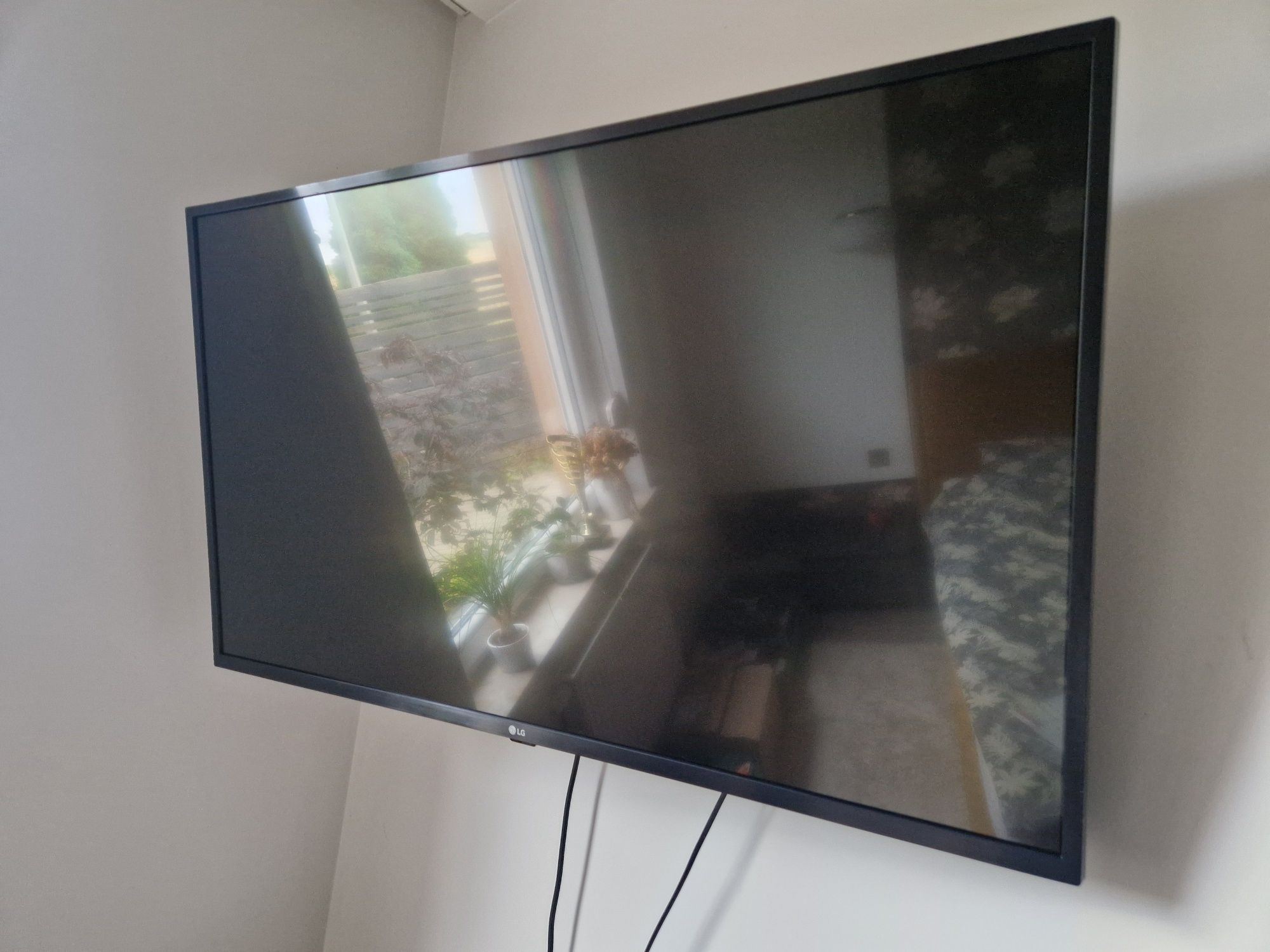 Telewizor LG Smart TV AI ThinQ 43 cale