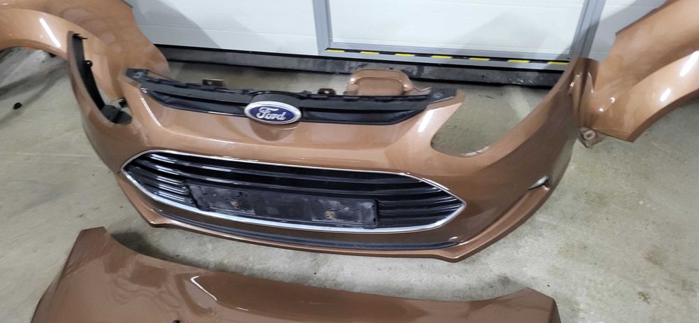 Sprzedam komplet przód zderzak maska błotniki lampy  ford b-max