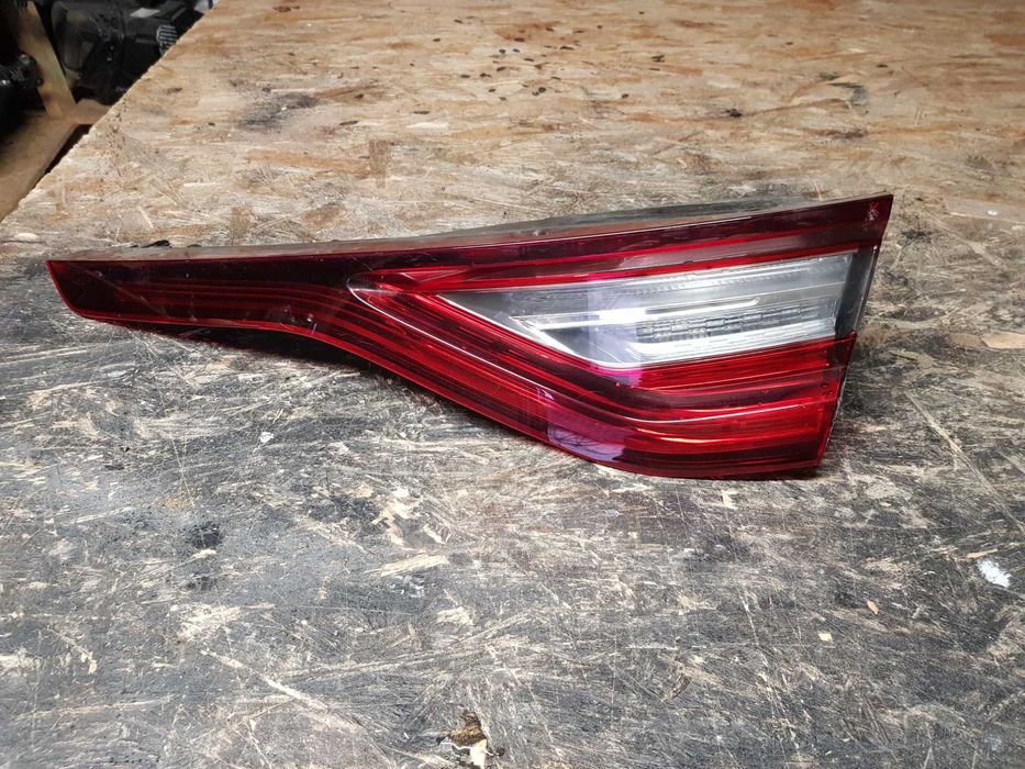 lampa tył Renault Megane 4 IV