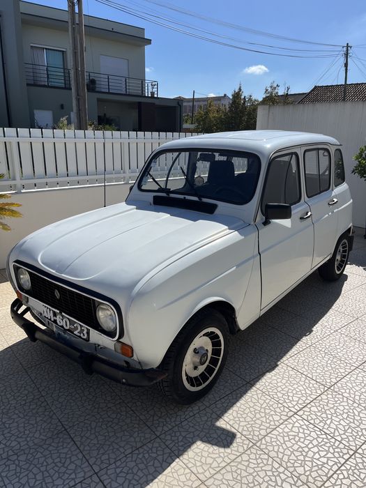 Renault 4TL com Jantes Alpine