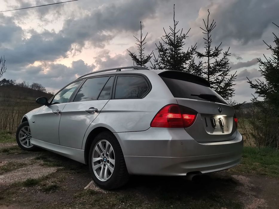 BMW Seria 3 BMW e91 320d individual