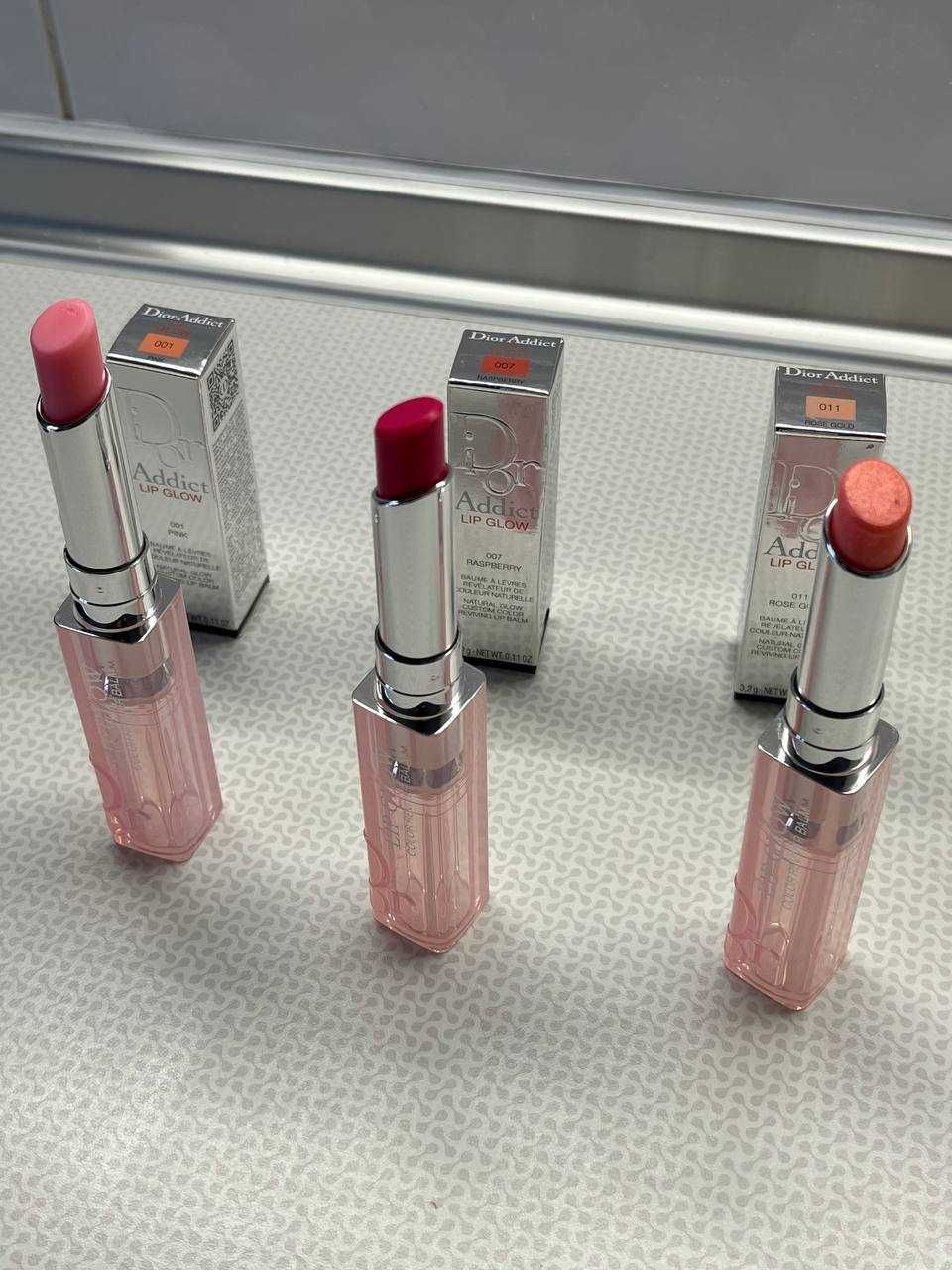 Бальзам для губ Christian Dior Addict Glow Color Awakening