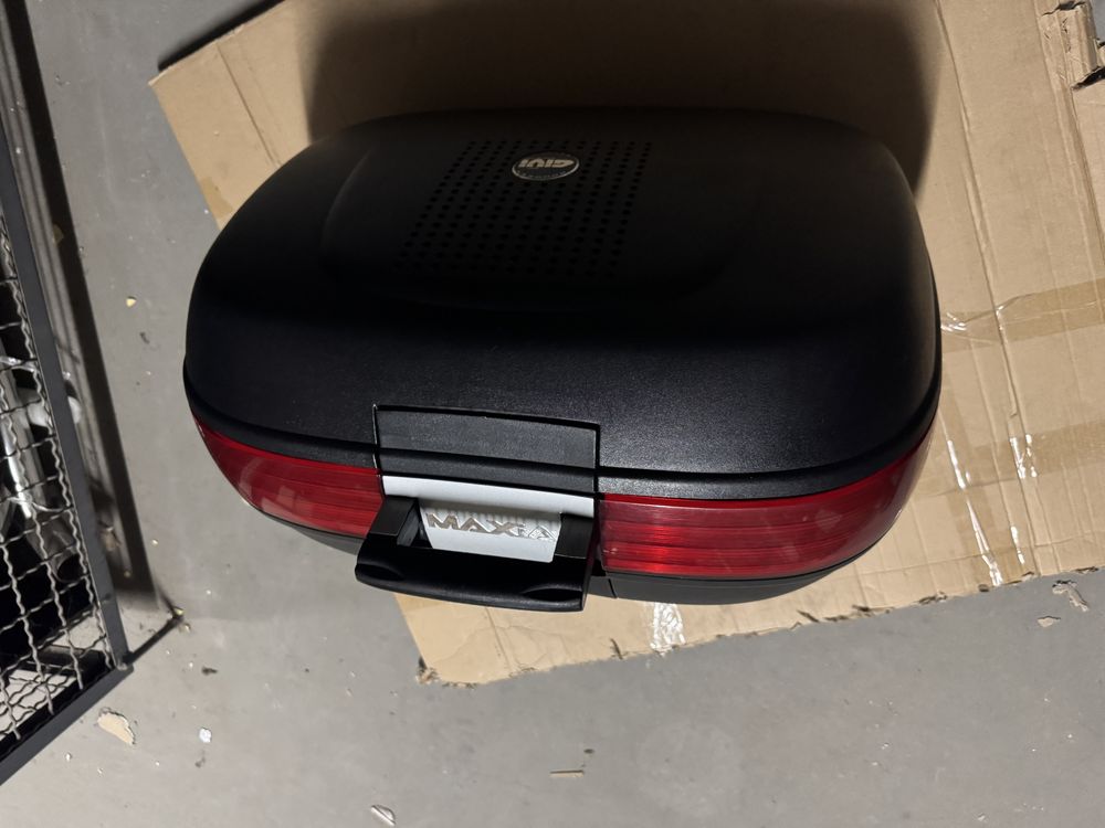 Kufer Givi e50 Maxia