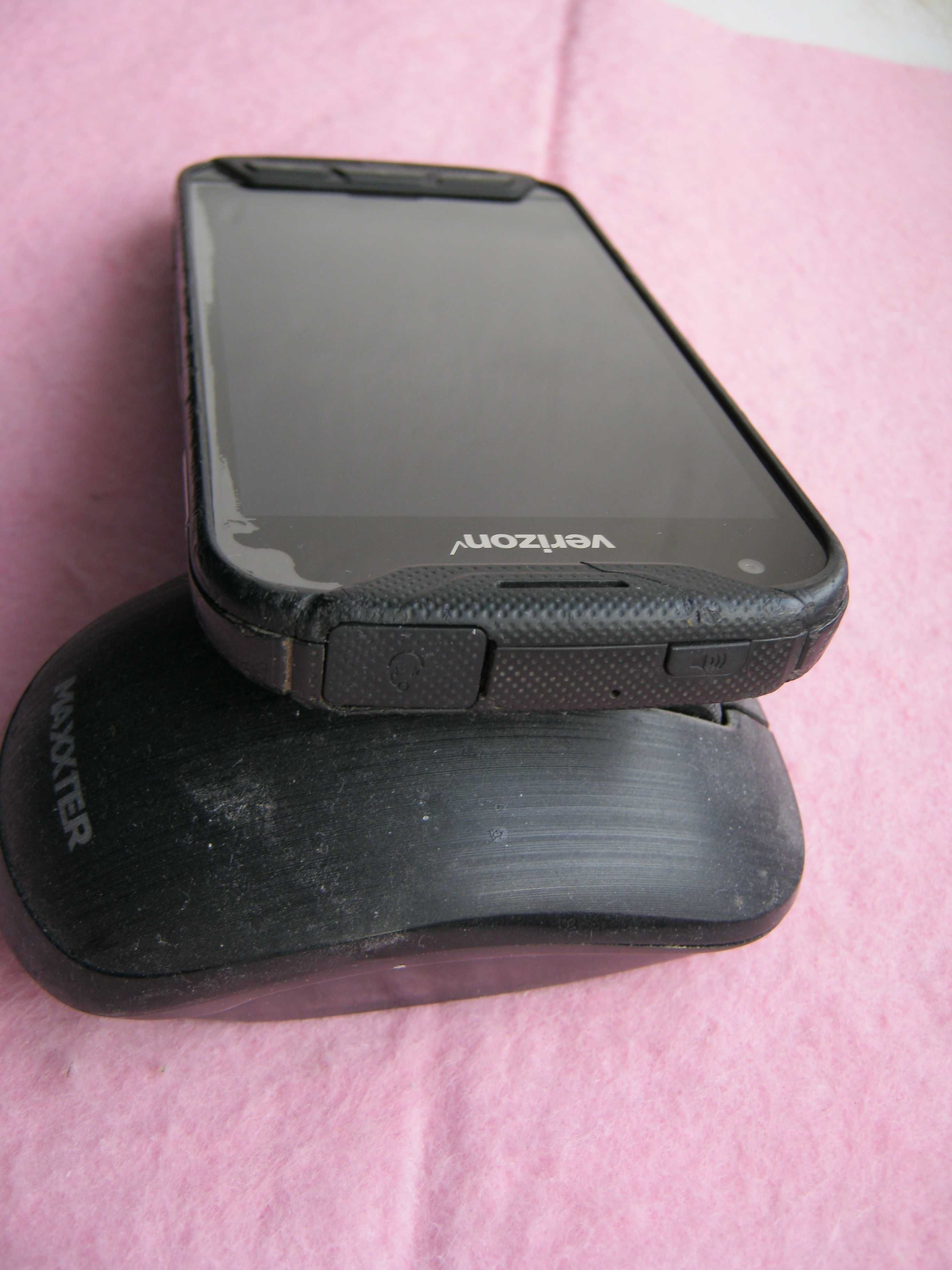 Kyocera DuraForce Pro E6810, 32 гб.